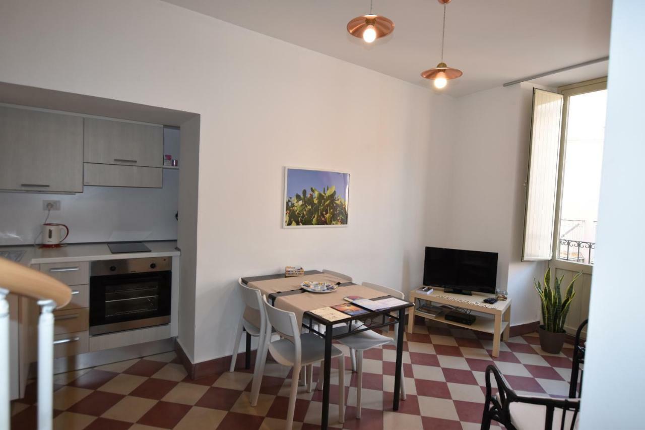 Tambu Apartments Catania Exterior photo